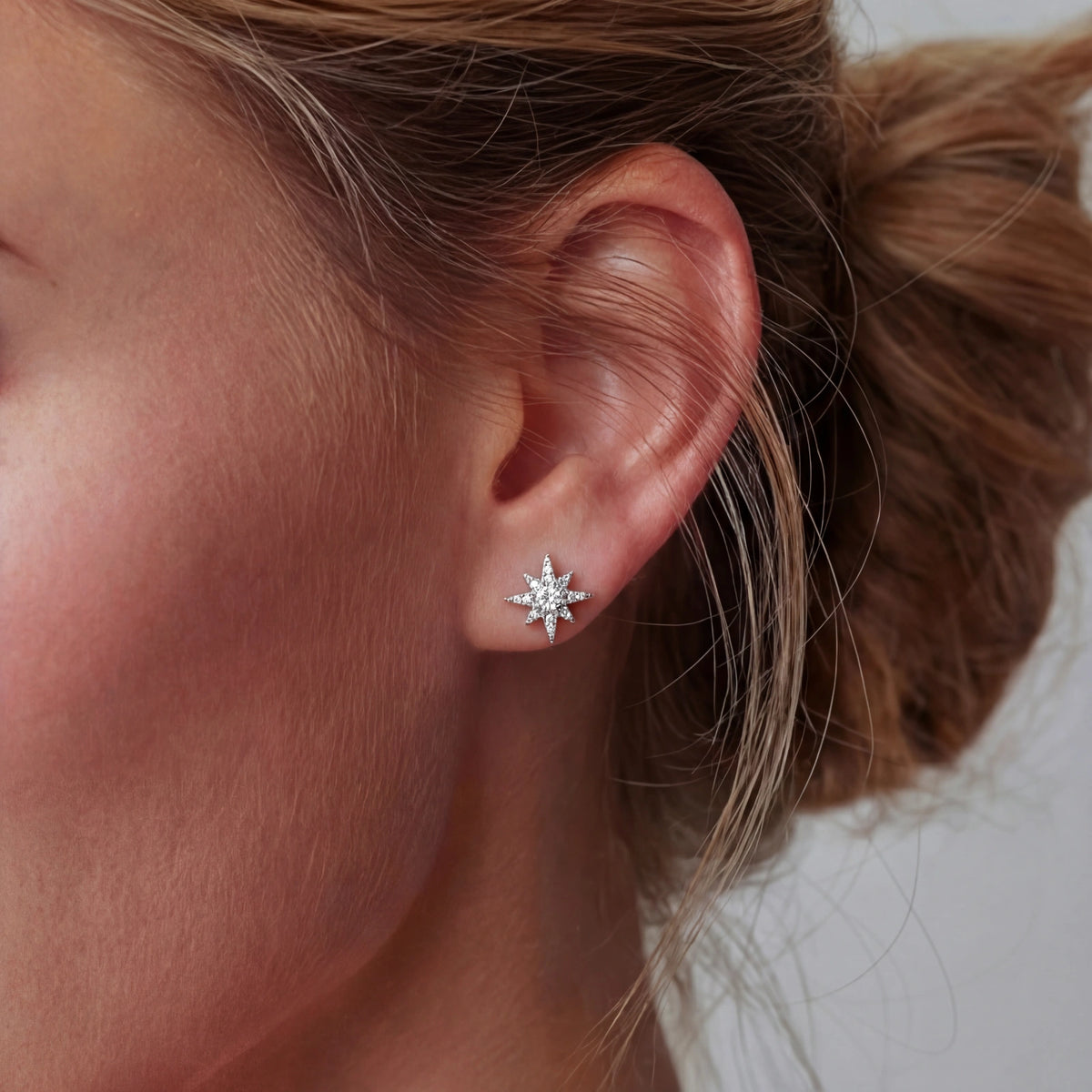 Celestial Star Studs - Briljant Moissanite