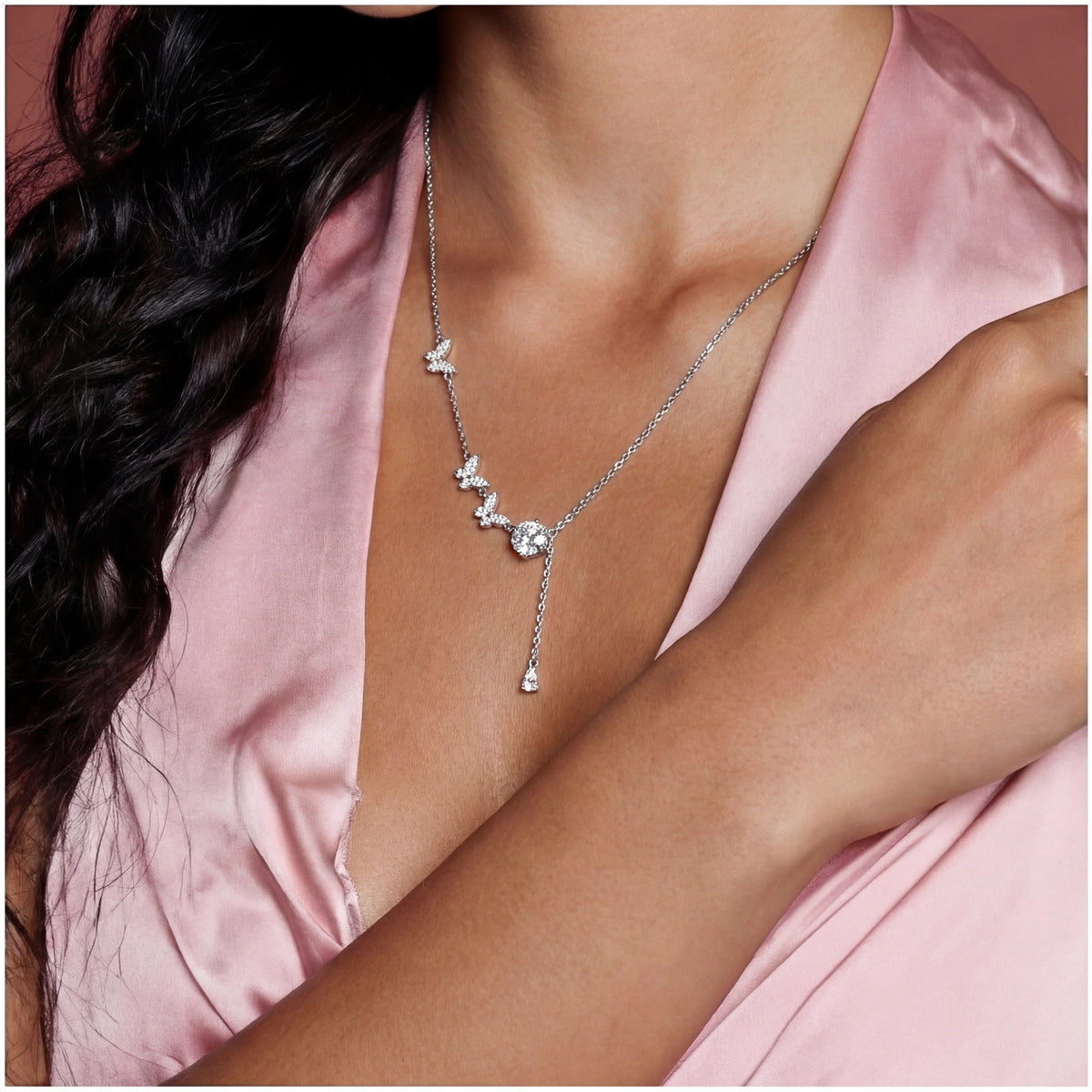Flutter Dreams Lariat - Briljant Moissanite