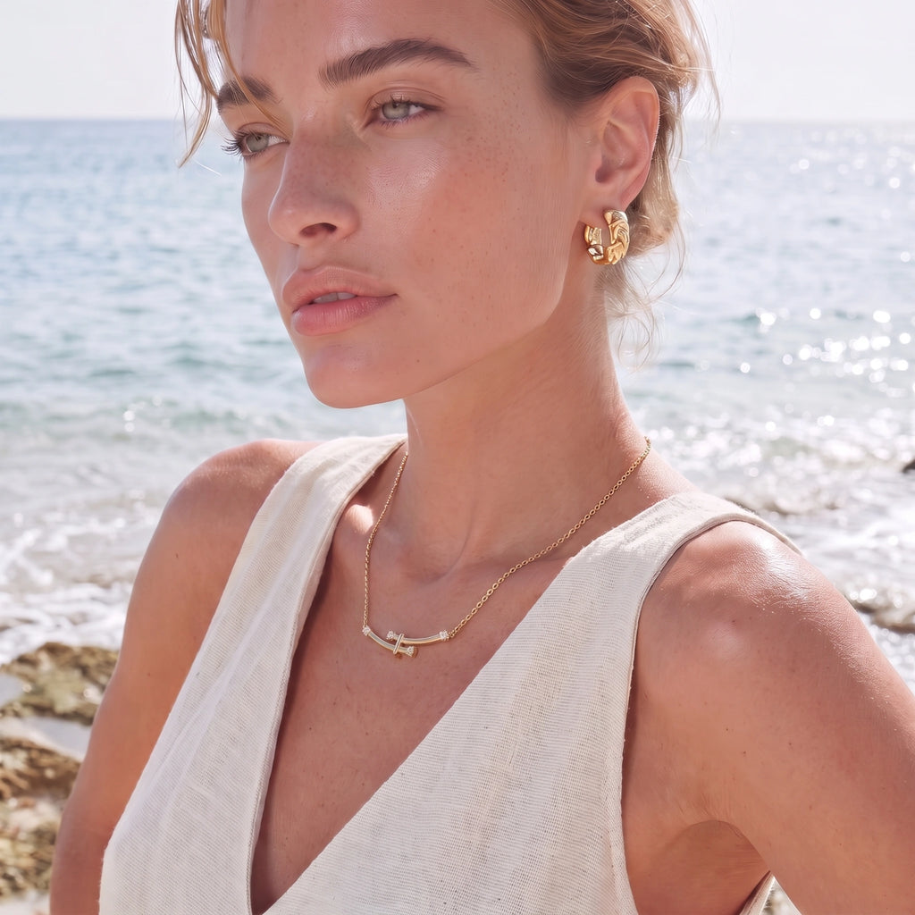 Crystal Arc Necklace - 14K gold-plated eco-brass